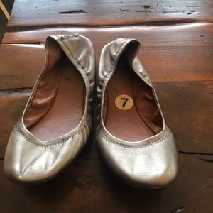 Lucky brand flats.